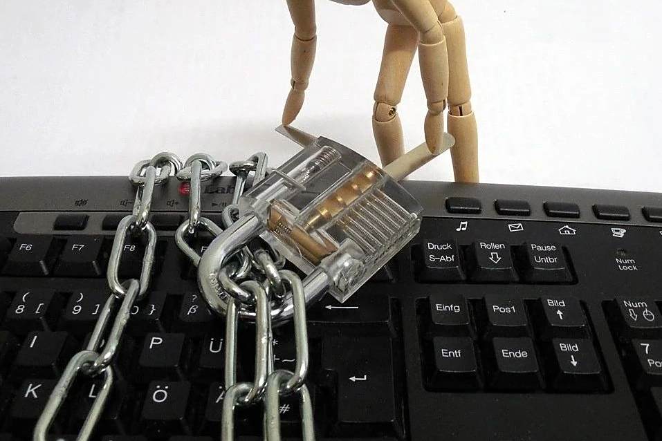 突破无规则稀疏计算边界，编译框架CROSS数倍提升模型性能