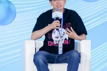 心影随形刘斌新：做不跟用户抢时间的AI产品丨中国AIGC产业峰会