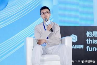 狸谱App负责人一休：从“叫爸爸”小游戏到百万月活AI爆款产品