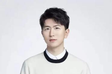 90后清华博士厨房机器人融资数千万，获北京首张机器人食品许可证