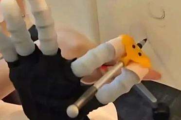机器人手画圆圈，怎么就成为了一大难题了？