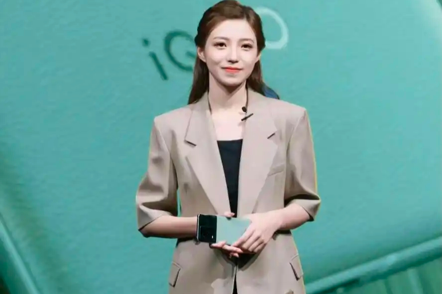 “最美产品经理”宋紫薇，创业AI硬件首款产品曝光