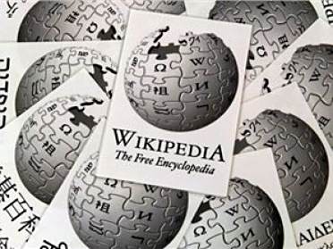 维基百科硬刚马斯克！GrokiPedia上线首日遭“人类知识”宣言狙击：我们不信AI，只信人类