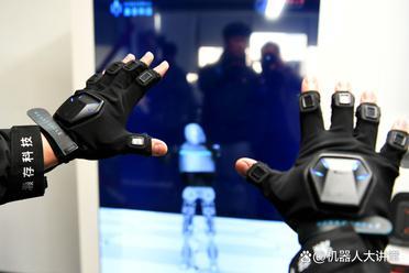 一套动作数据，如何成为所有人形机器人的「通用语言」？