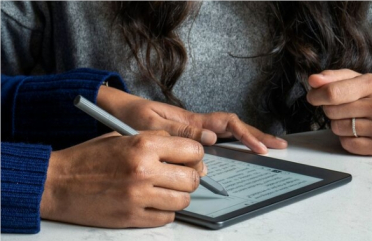 亚马逊为自家出版的 Kindle 电子书提供AI翻译服务