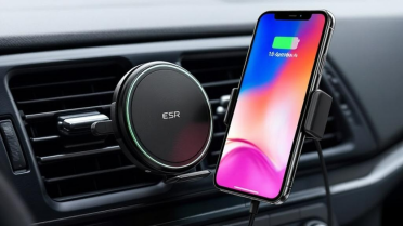 ESR OmniLock车载磁吸充电器：Qi2.2快充与智能散热管理