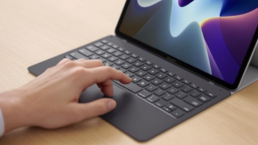 微软Surface Pro 12英寸评测：更小更便宜续航更持久