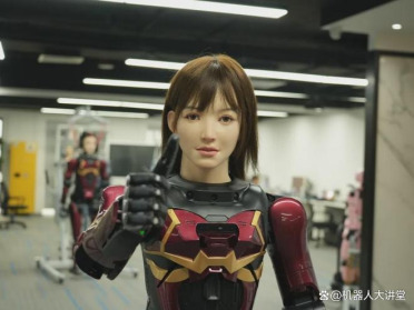 深度｜拆解数字华夏：交互与场景智能正成为人形机器人下半场竞争关键