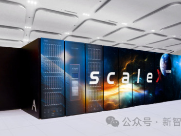 算力竞赛分叉：马斯克太空炼丹，中国3万AI卡同时点亮！
