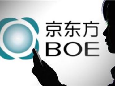 面板“灯塔”领跑 2026！京东方 A 披露福州线折旧将触顶：AI 战略深植产线，预测 3 月 TV 面板价格持续走高