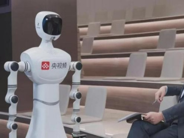 从春晚到亮相两会：这家机器人凭什么再次出圈？