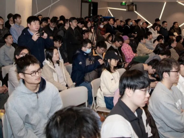 60%用户还在乱养虾！9位大神亮招：有人多赚一笔钱，有人多睡1小时｜量子位沙龙