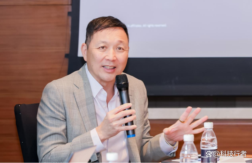大家都在追模型，思科为什么反复谈AI基础设施？- 科技行者