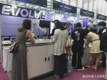 告别绝对精度的挣扎，Fairplus揭秘一目科技，如何用触觉重塑柔性装配的边界
