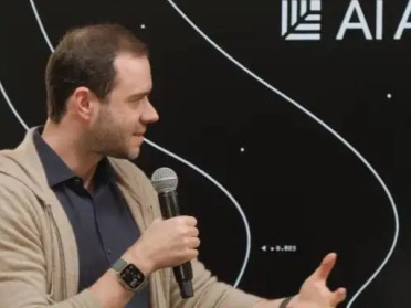 Karpathy：很多App就不该出生、人类唯一护城河只剩理解、CPU将沦为配角