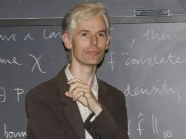 菲尔兹奖得主用AI解出博士级数学题，然后他开始为博士生们发愁了