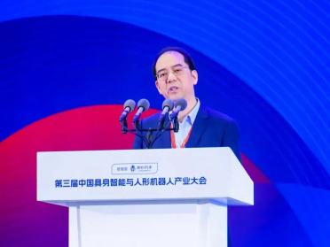 尹周平院士：从能动到“能交互”，人形机器人的进化正在过三关