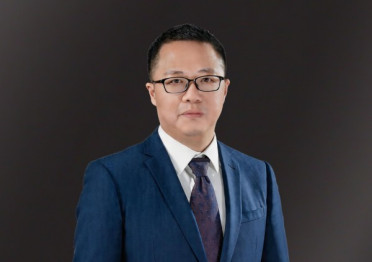 AI分水岭已至：从“会说”的模型，到“会干”的生产力