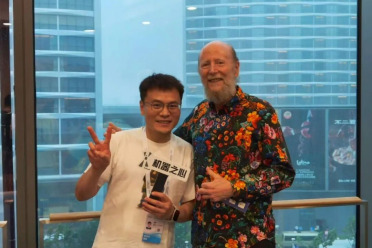 在WAIC现场，我们见到了Richard Sutton