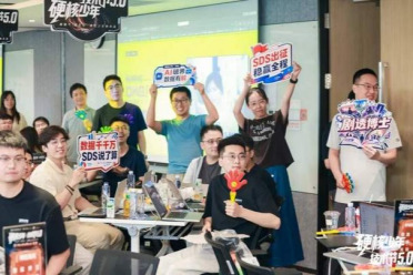 阿里技术人的夏日副本：人机对决、AIGX上新、双城开聊