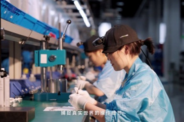 基于Lumos Nexcore全域产业具身体系，鹿明开启机器人技能规模化生产新路径