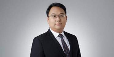 成果三年两登Nature封面，这支清华团队想让AI换个方式看世界