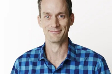 《置身谷内》！Jeff Dean上顶会自曝离职现场：被1500人围堵