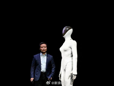 “弃车保帅”的小鹏汽车，等待明天的何小鹏