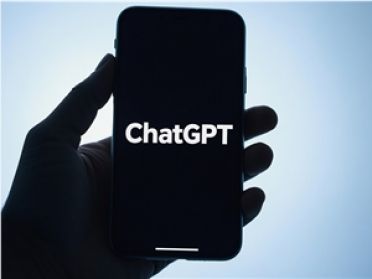 OpenAI发布金融服务版ChatGPT：集成GPT-6 Astra重构投行核心业务