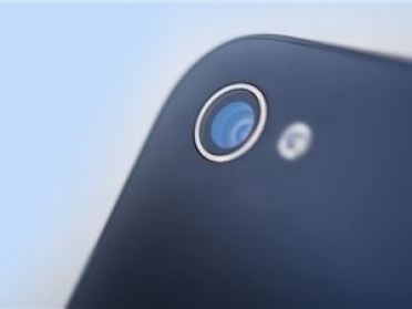 OpenAI据报道3亿美元收购手机摄像头厂商Glass Imaging