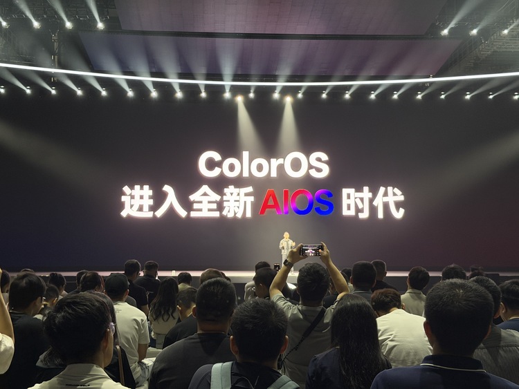 OPPO 软件工程事业部总裁唐凯 图源:不客观实验室 OPPO 软件工程事业部总裁唐凯 图源:不客观实验室